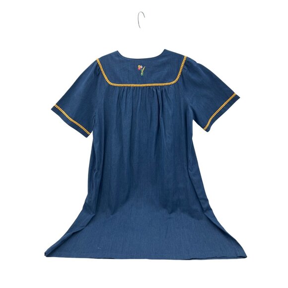 Go Softly Women's Chambray Patio Dress 1X Embroidered Peacock & Floral Mumu NWT - Picture 7 of 10